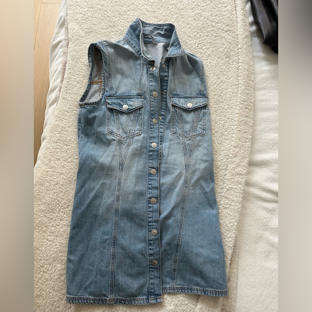 Zara small button up dress